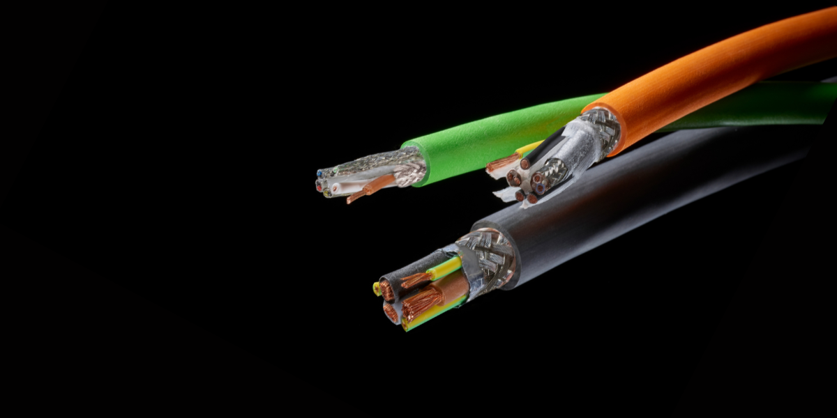 Спеціальні кабелі для підключення моторів і частотних перетворювачів
